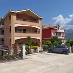 Skejic Apartment *