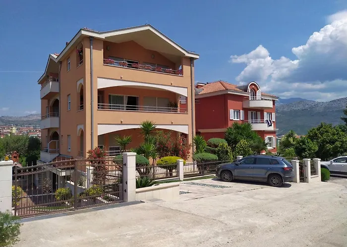 Skejic Апартаменти *